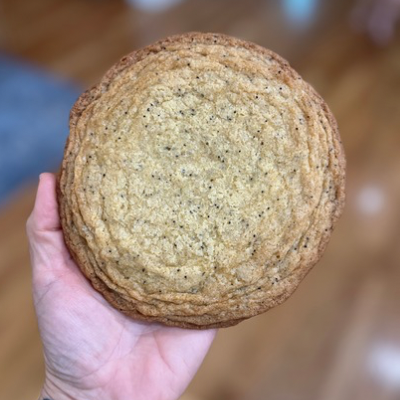Lemon Poppyseed XL Cookie