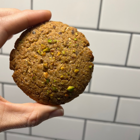 Pistachio Cardamom Einkorn Cookies
