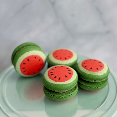 Shells and Sugar Macarons 4 cookies